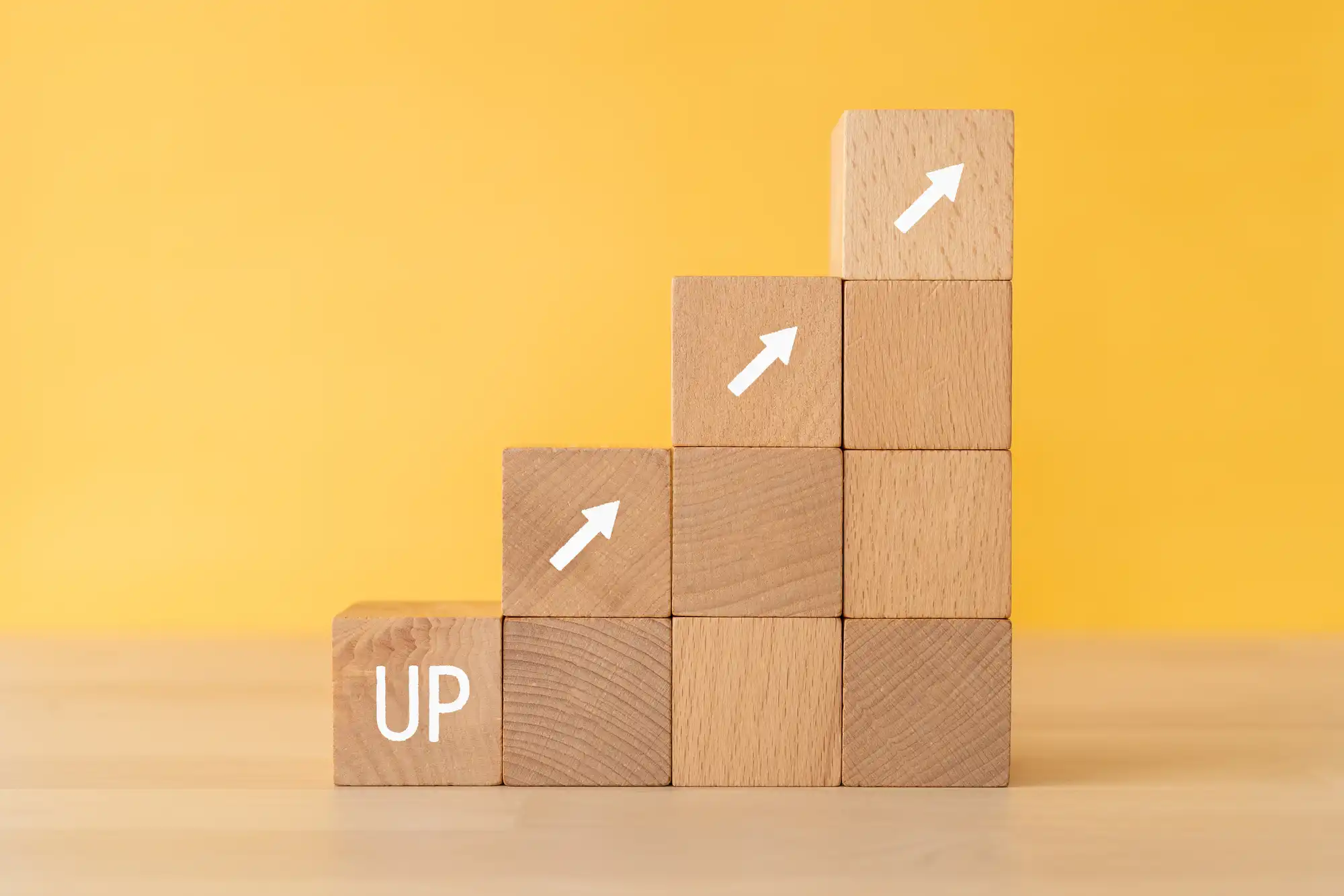 階段状に置かれた積み木